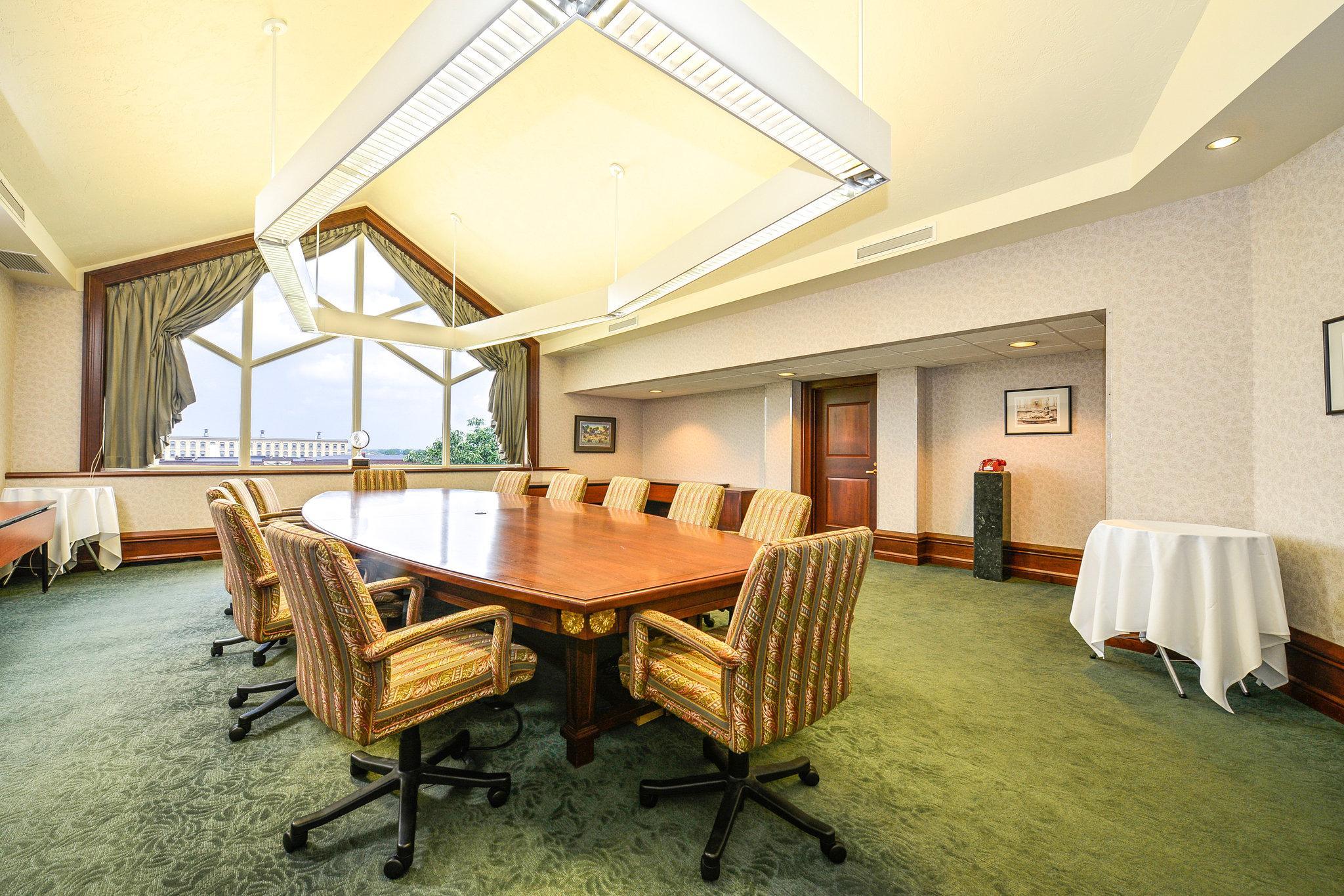 Kress Inn, Ascend Hotel Collection De Pere Экстерьер фото